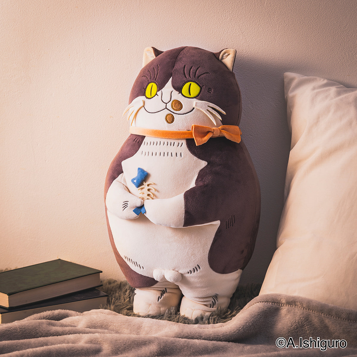 ばけねこだらけ ビッグぬいぐるみ (にゃす) – Gray Parka Service