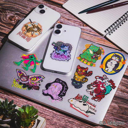 ばけねこだらけ スマホに貼れるサイズのステッカー（カンフー猫）