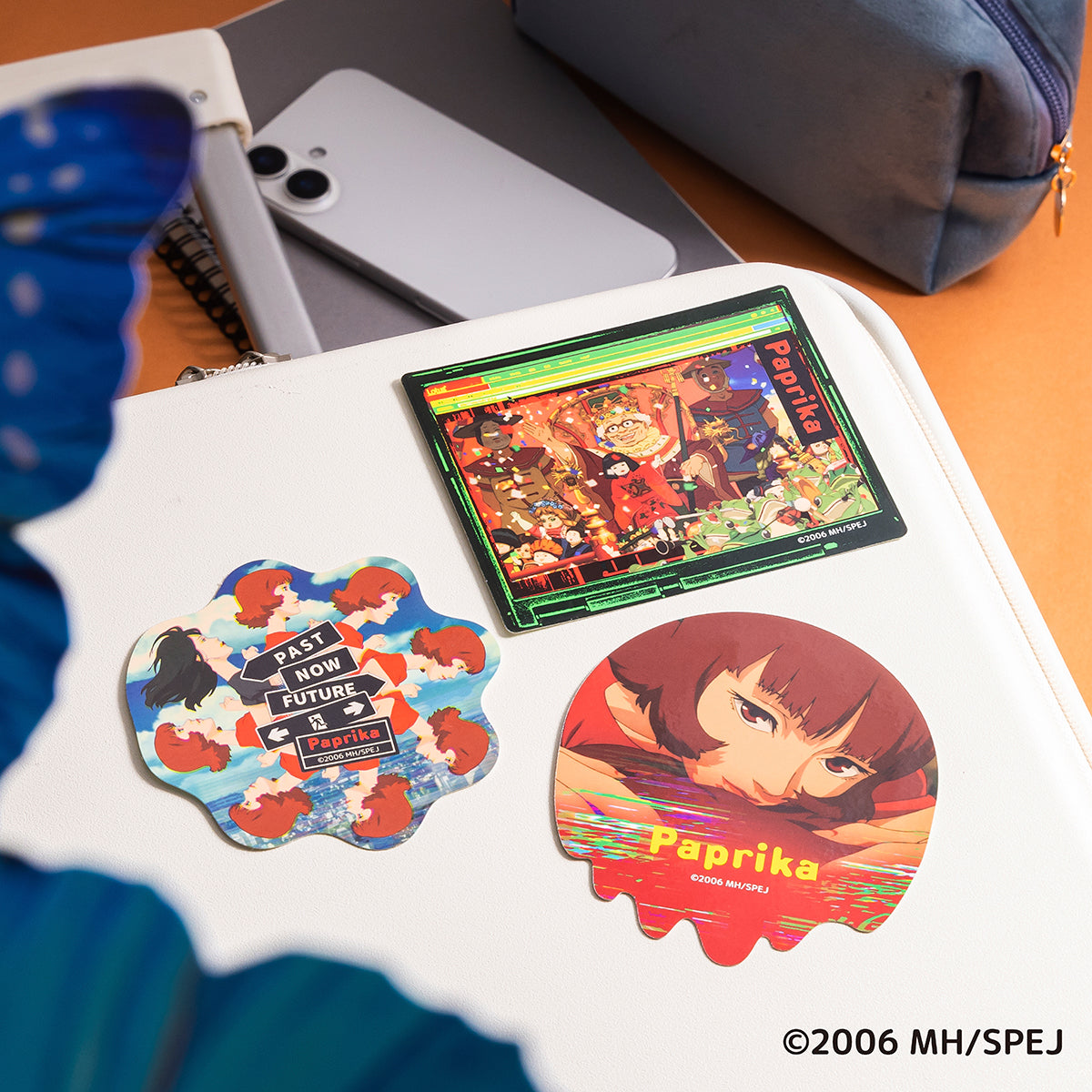 パプリカ キャリーに貼れるサイズのBIGステッカー（サイコセラピー）
